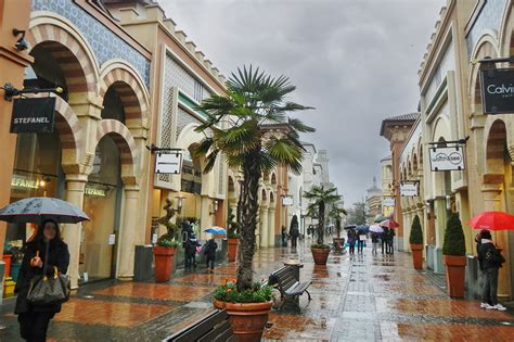 outlet chanel a milano|outlet stores in milano italy.